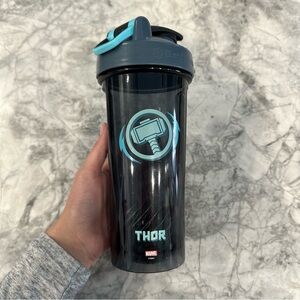 BlenderBottle Pro 28 Marvel Pro Series Protein Shaker Bottle - Thor - 28oz.